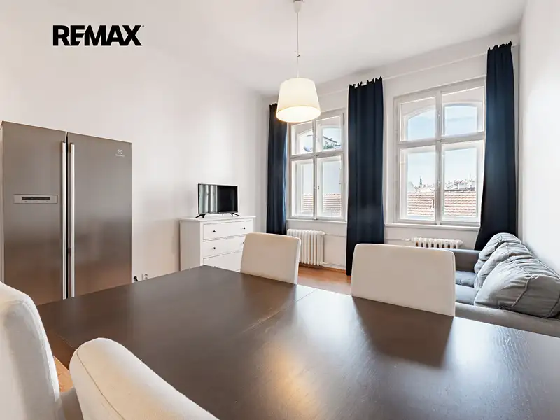 Pronájem bytu 3+kk 65 m², Praha – náhled fotky 1
