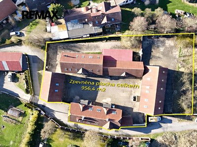 Prodej domu, 1 145 m² (2 z 27)