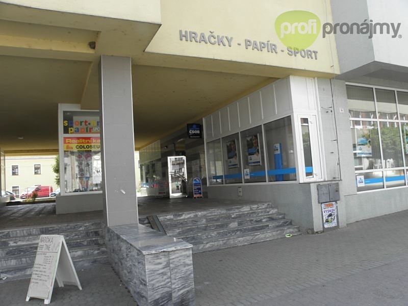 Pronájem obchodního prostoru 146 m² – fotografie 3