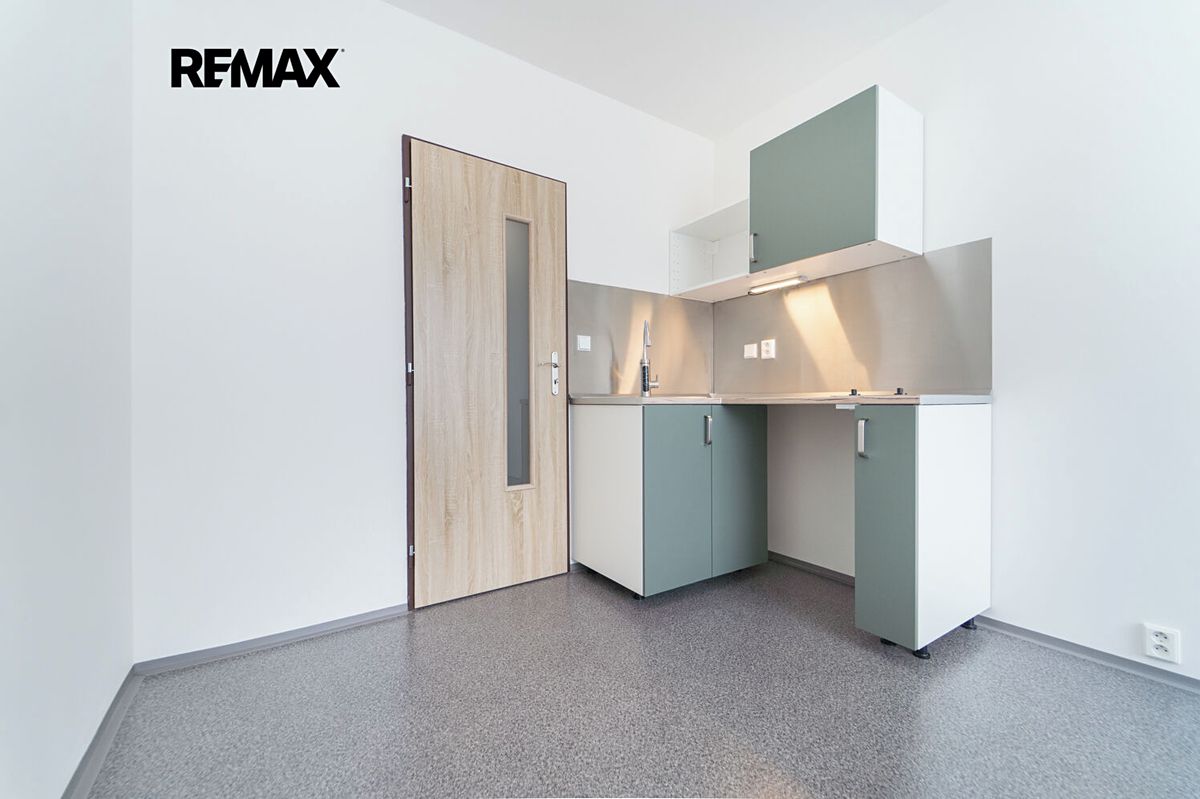 Pronájem bytu 1+kk 25 m² – fotografie 2