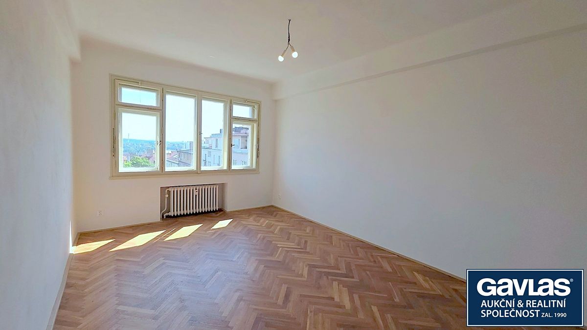 Pronájem bytu 2+1 69 m² – fotografie 3