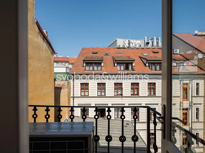 Prodej bytu 3+1 121 m², Praha – náhled fotky 2