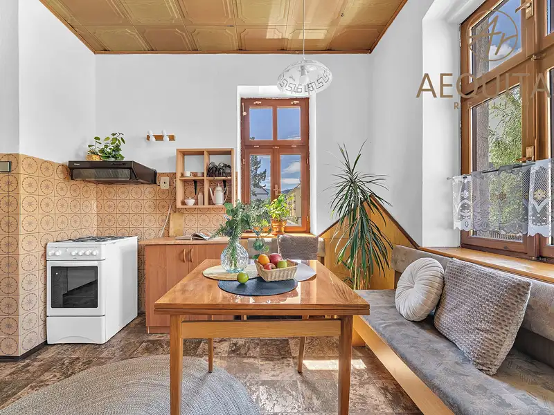 Prodej rodinného domu 205 m², pozemek 818 m², Nové Město pod Smrkem – náhled fotky 3