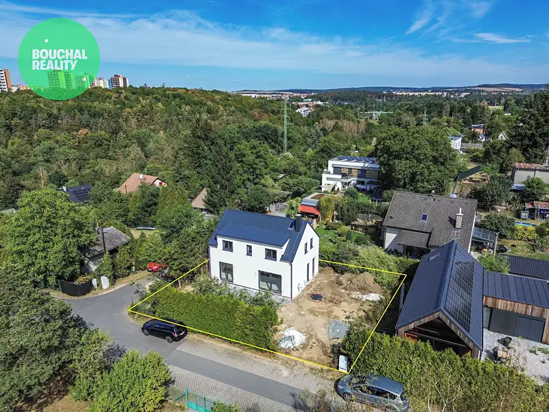 Prodej rodinného domu 130 m², pozemek 425 m², Plzeň – náhled fotky 1