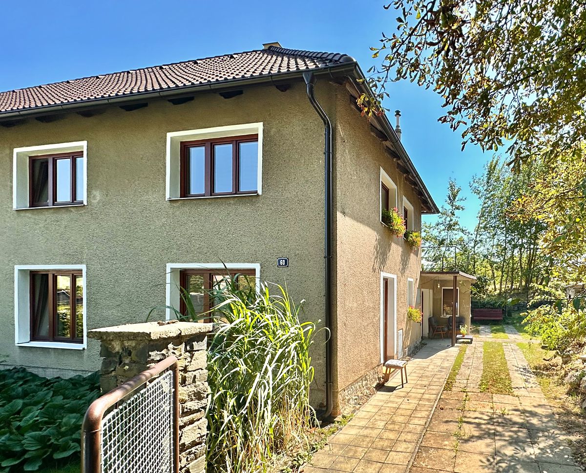 Pronájem rodinného domu 180 m², pozemek 900 m² – fotografie 5