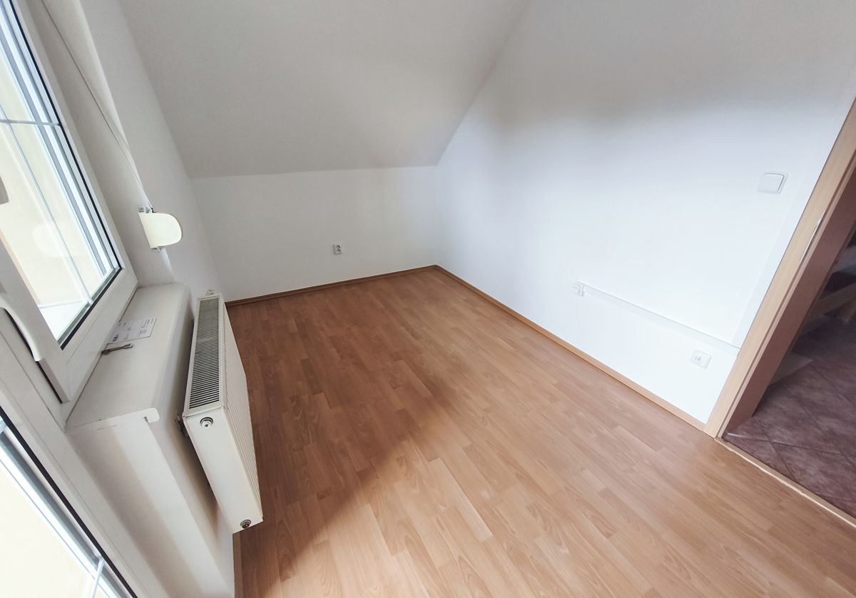 Prodej rodinného domu 190 m², pozemek 611 m² – fotografie 5