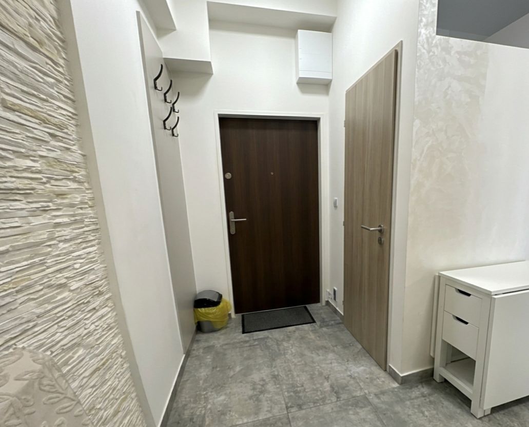 Pronájem bytu 2+kk 30 m² – fotografie 5