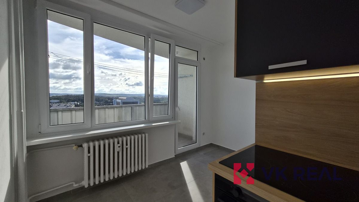 Pronájem bytu 2+1 70 m² – fotografie 2