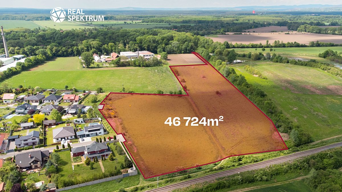 Prodej komerčního pozemku 46724 m², Strážnice – fotka 1 z 3
