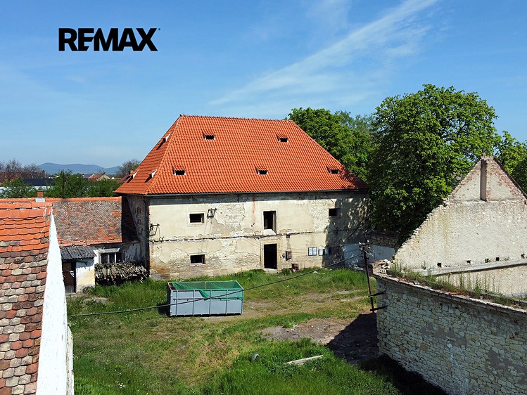 Gewerbefläche zum Kauf, 2.500 m² (33 von 67)