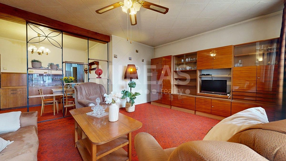 Prodej rodinného domu 155 m², pozemek 581 m² – fotografie 3