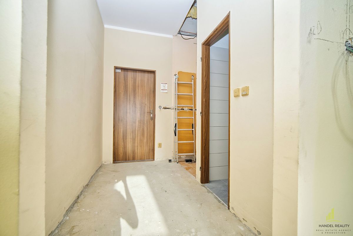 Prodej bytu 1+kk 28 m² – fotografie 3