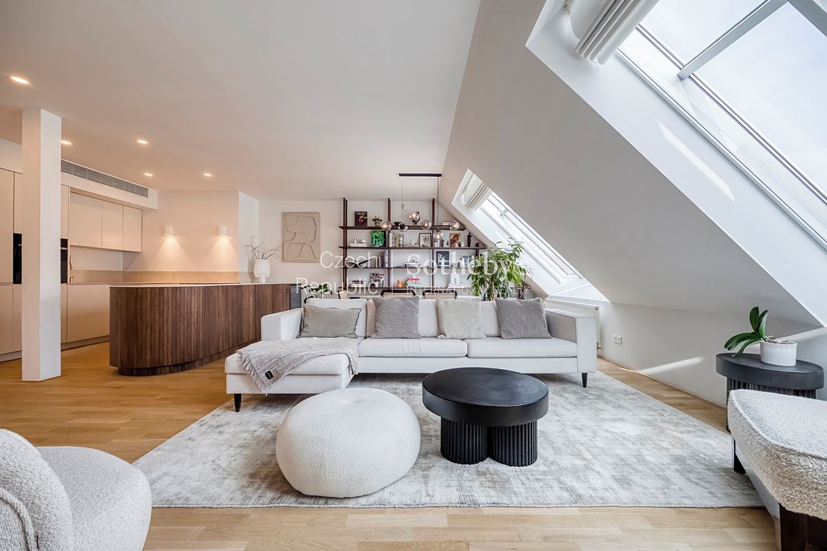 Prodej bytu 4+kk 129 m² – fotografie 3