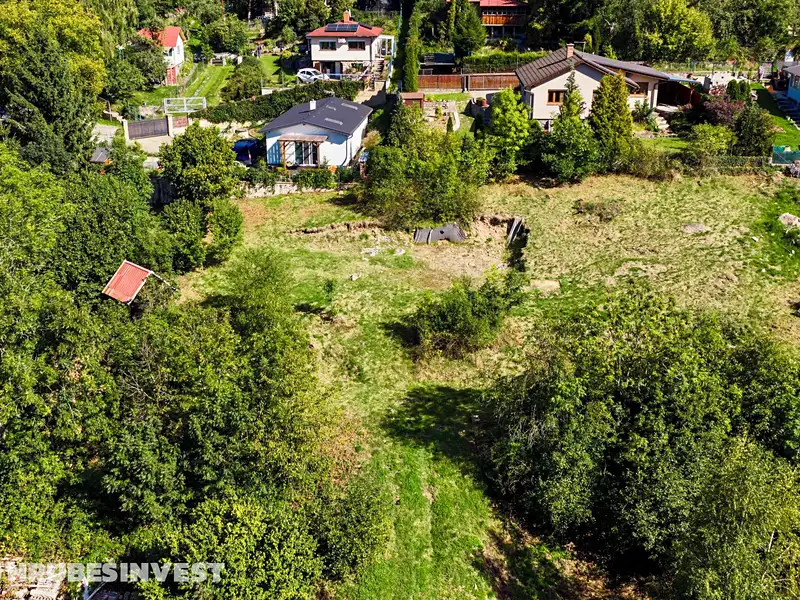 Prodej stavebního pozemku 1336 m², Hradištko – náhled fotky 2