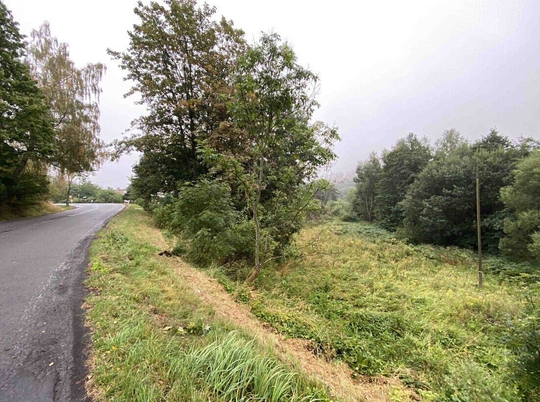 Prodej pozemku 1758 m² – fotografie 2