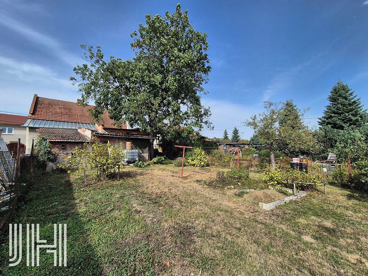 Prodej rodinného domu 100 m², pozemek 715 m² – fotografie 3