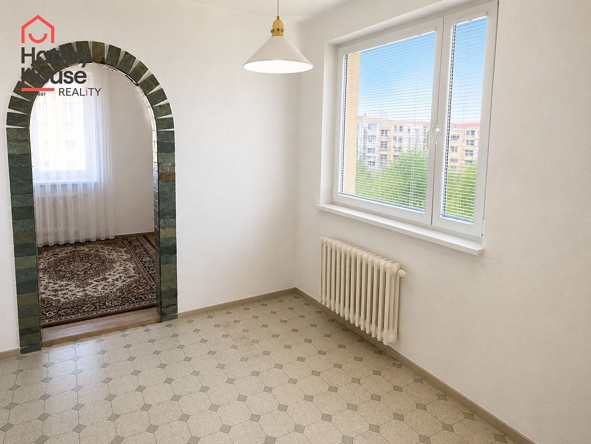 Pronájem bytu 3+1 80 m² – fotografie 5