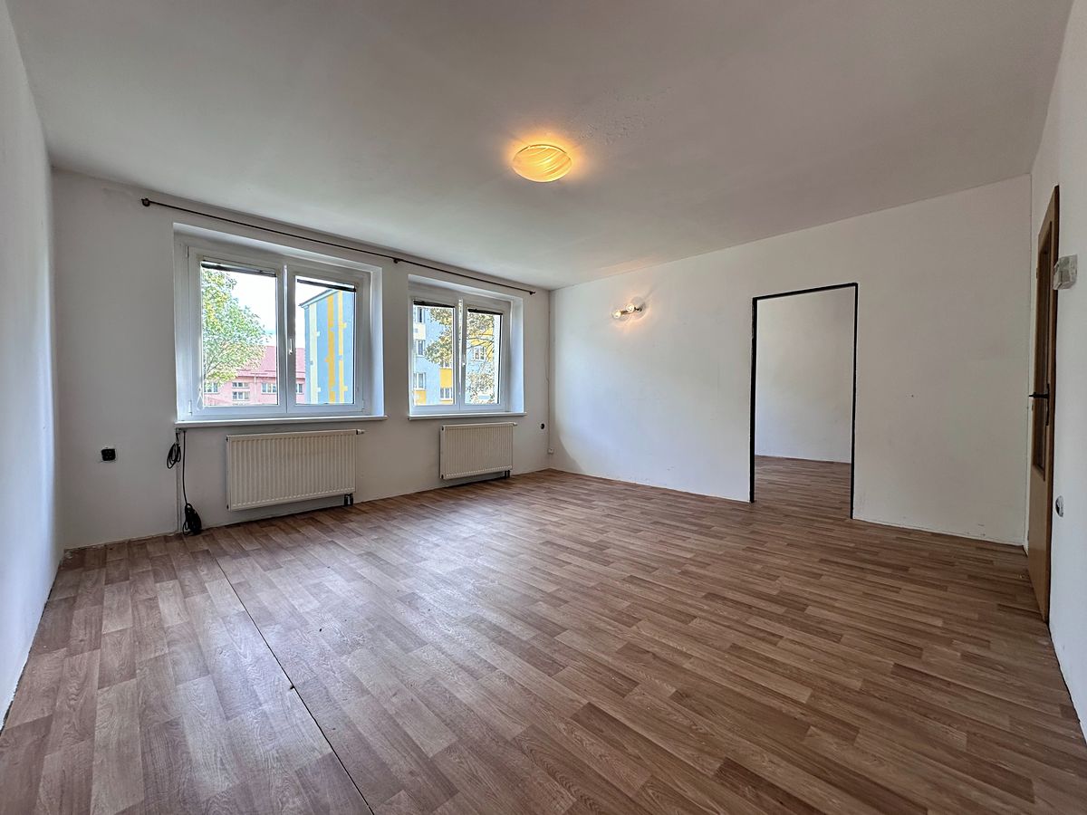 Pronájem bytu 2+1 60 m² – fotografie 2