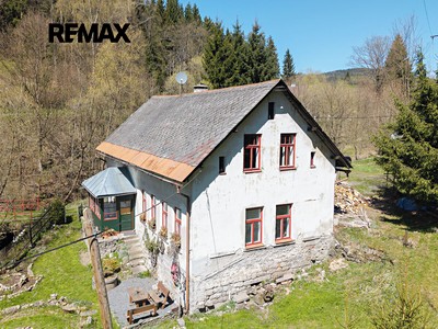 Prodej  rodinného domu 250 m², pozemek 900 m²