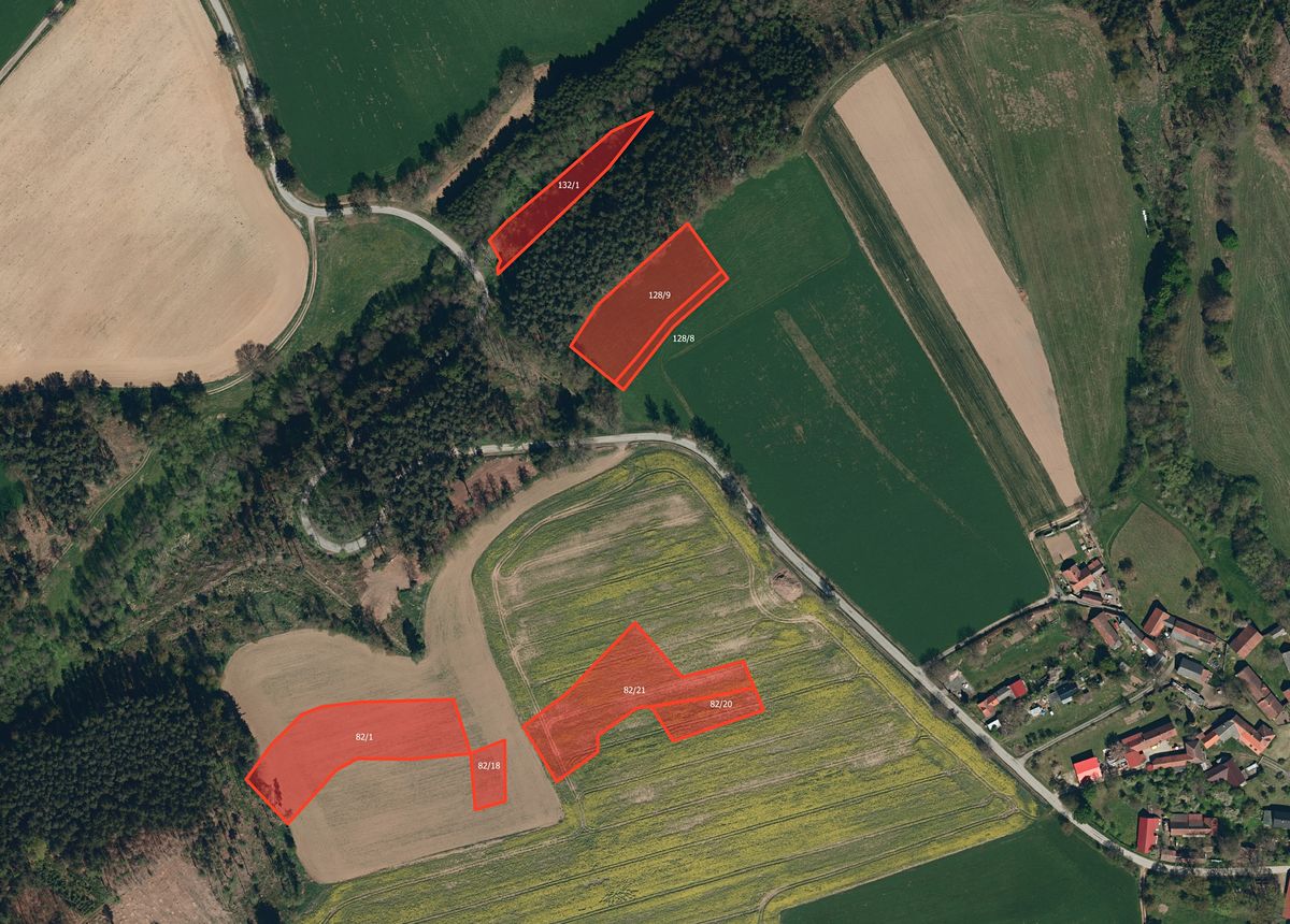 Prodej pole 15608 m²