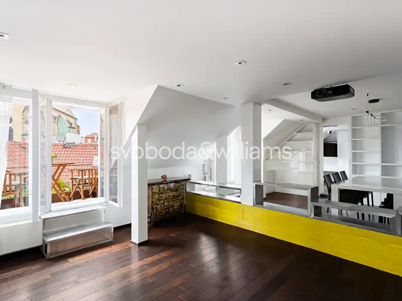 Prodej bytu 5+kk 213 m², Praha – náhled fotky 1