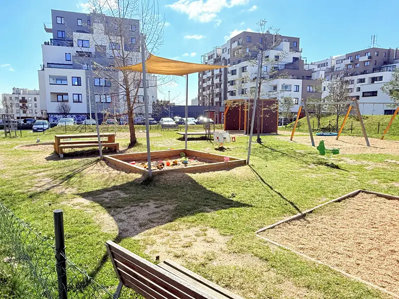 Prodej bytu 2+kk 47 m², Praha – náhled fotky 3