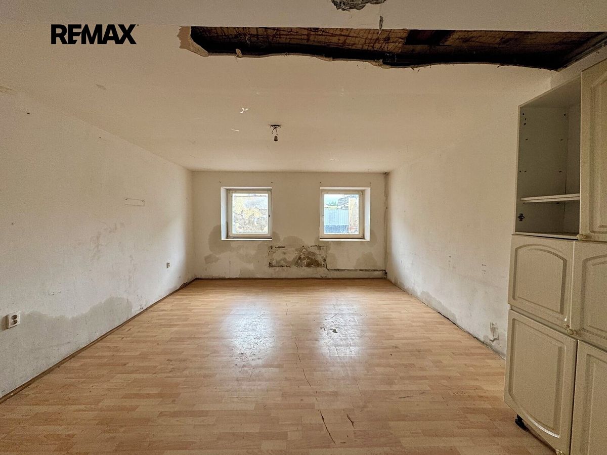 Prodej rodinného domu 160 m², pozemek 255 m² – fotografie 3