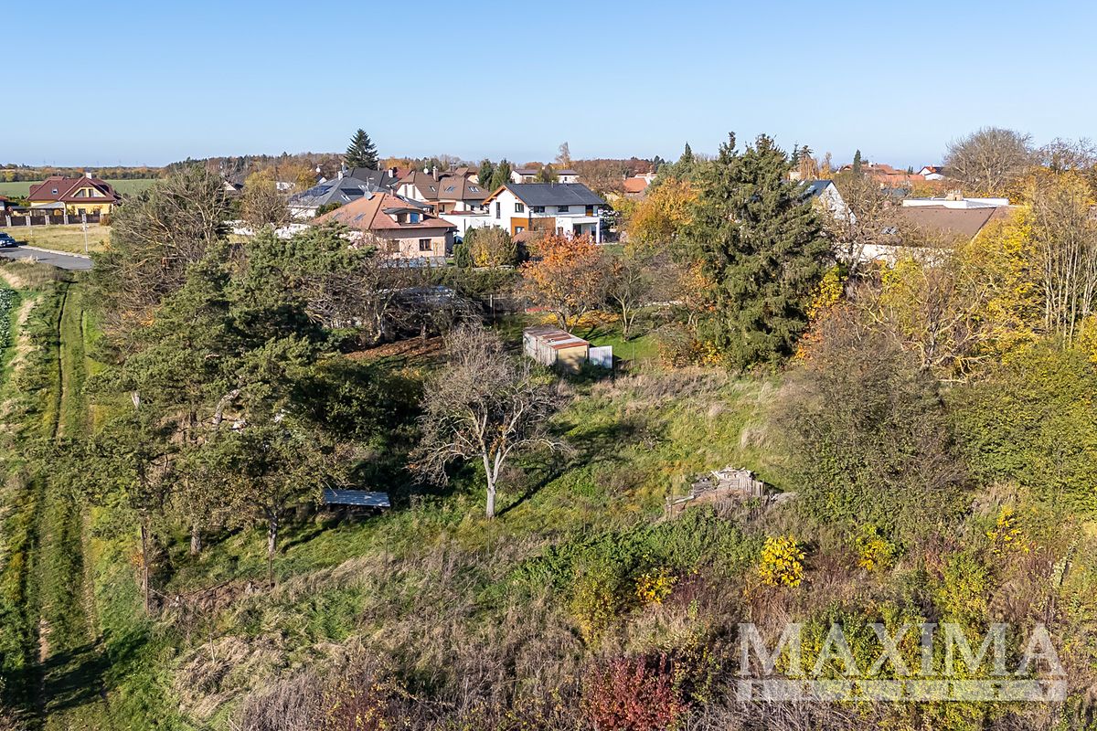Prodej pozemku 935 m² – fotografie 3
