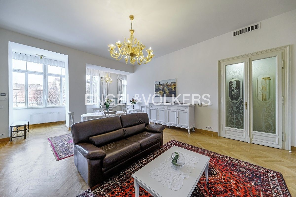 Pronájem bytu 3+kk 110 m²