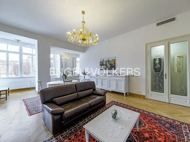 Pronájem bytu 3+kk 110 m², Praha – náhled fotky 1