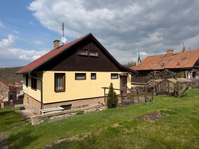 Prodej rodinného domu 120 m², pozemek 831 m² – fotografie 5