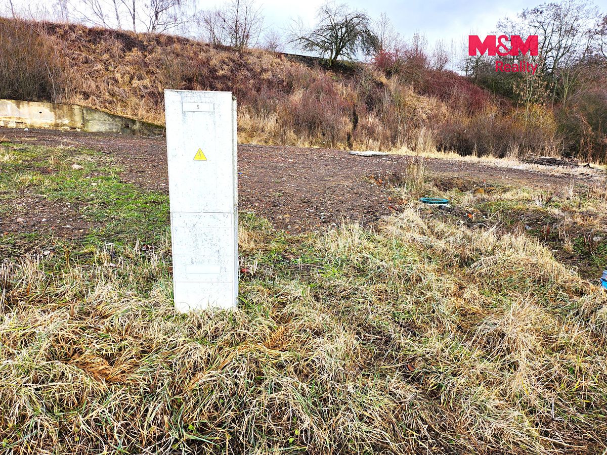 Prodej stavebního pozemku 860 m² – fotografie 3