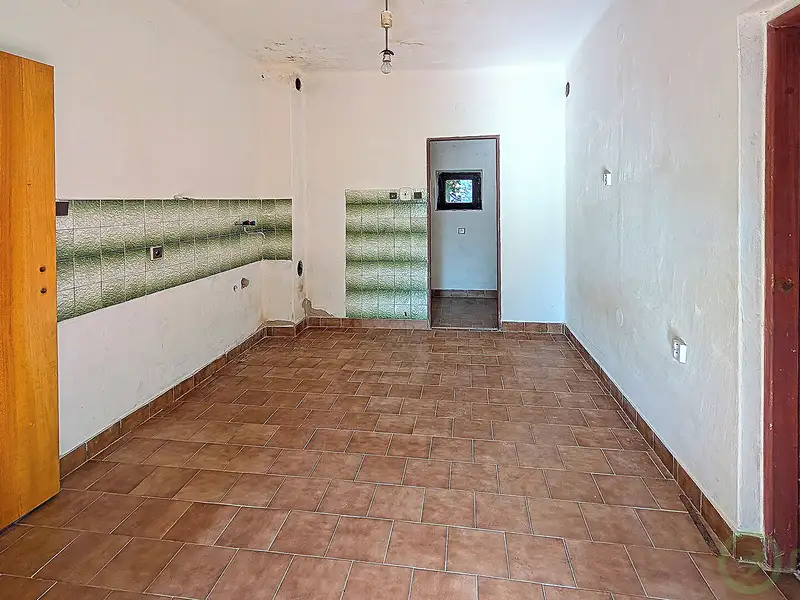 Prodej rodinného domu 268 m², pozemek 762 m², Holice – náhled fotky 3