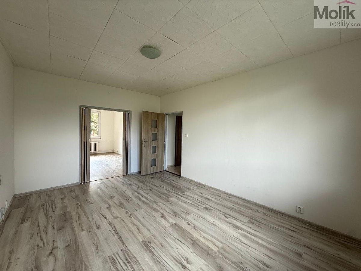 Pronájem bytu 3+1 66 m² – fotografie 4
