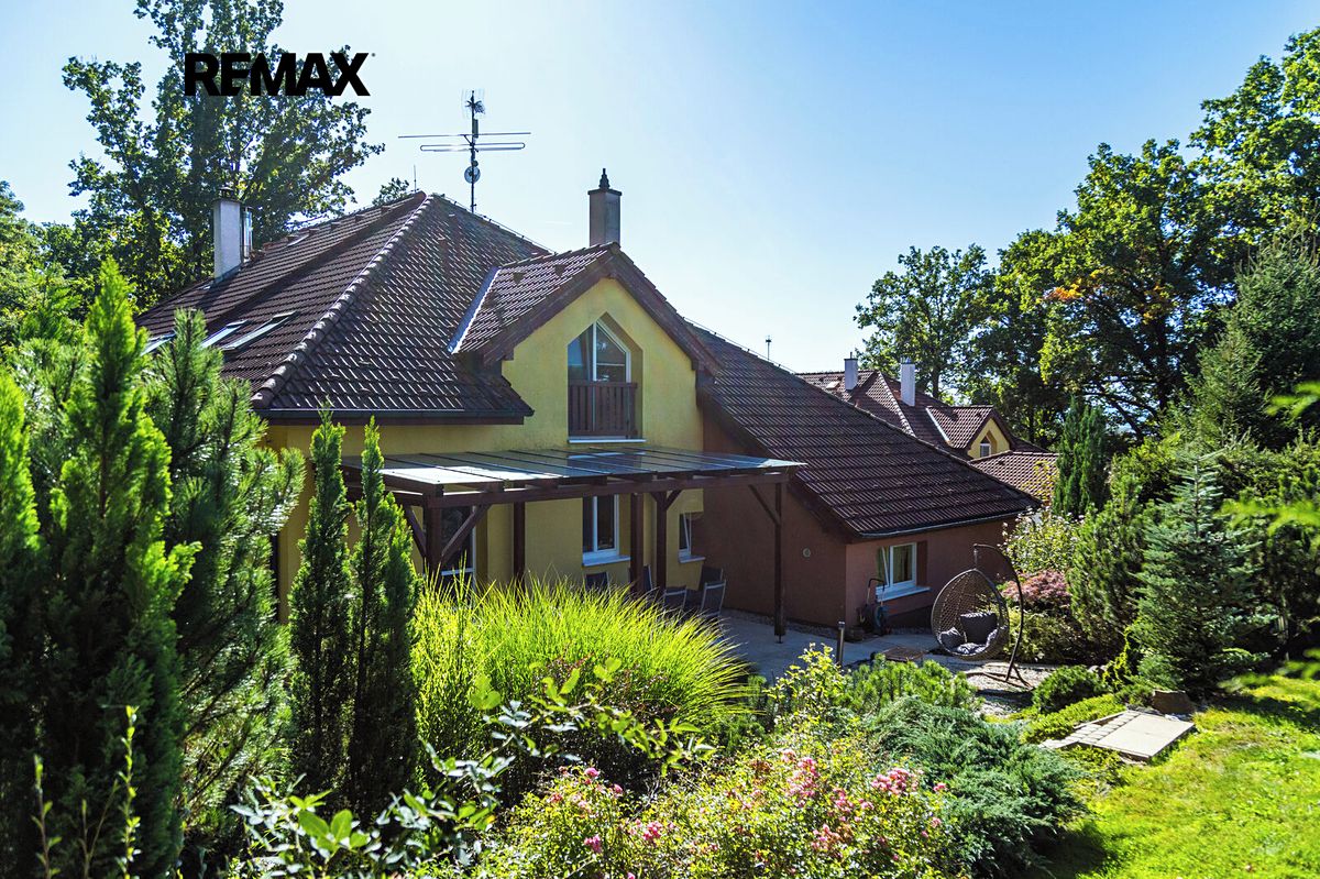 Prodej rodinného domu 123 m², pozemek 868 m²