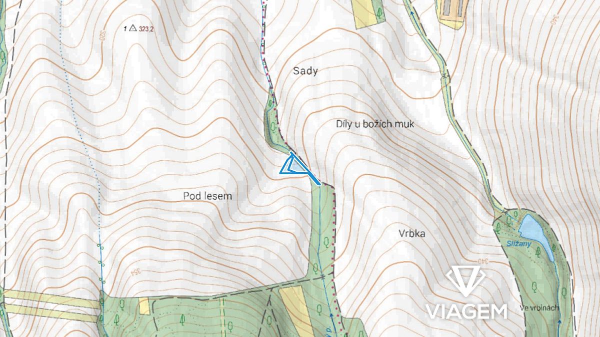 Prodej pole 2568 m²