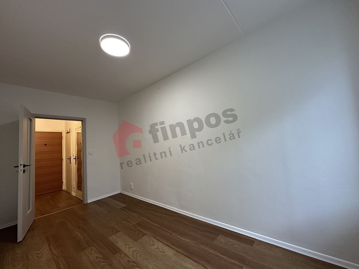 Pronájem bytu 2+kk 46 m² – fotografie 4