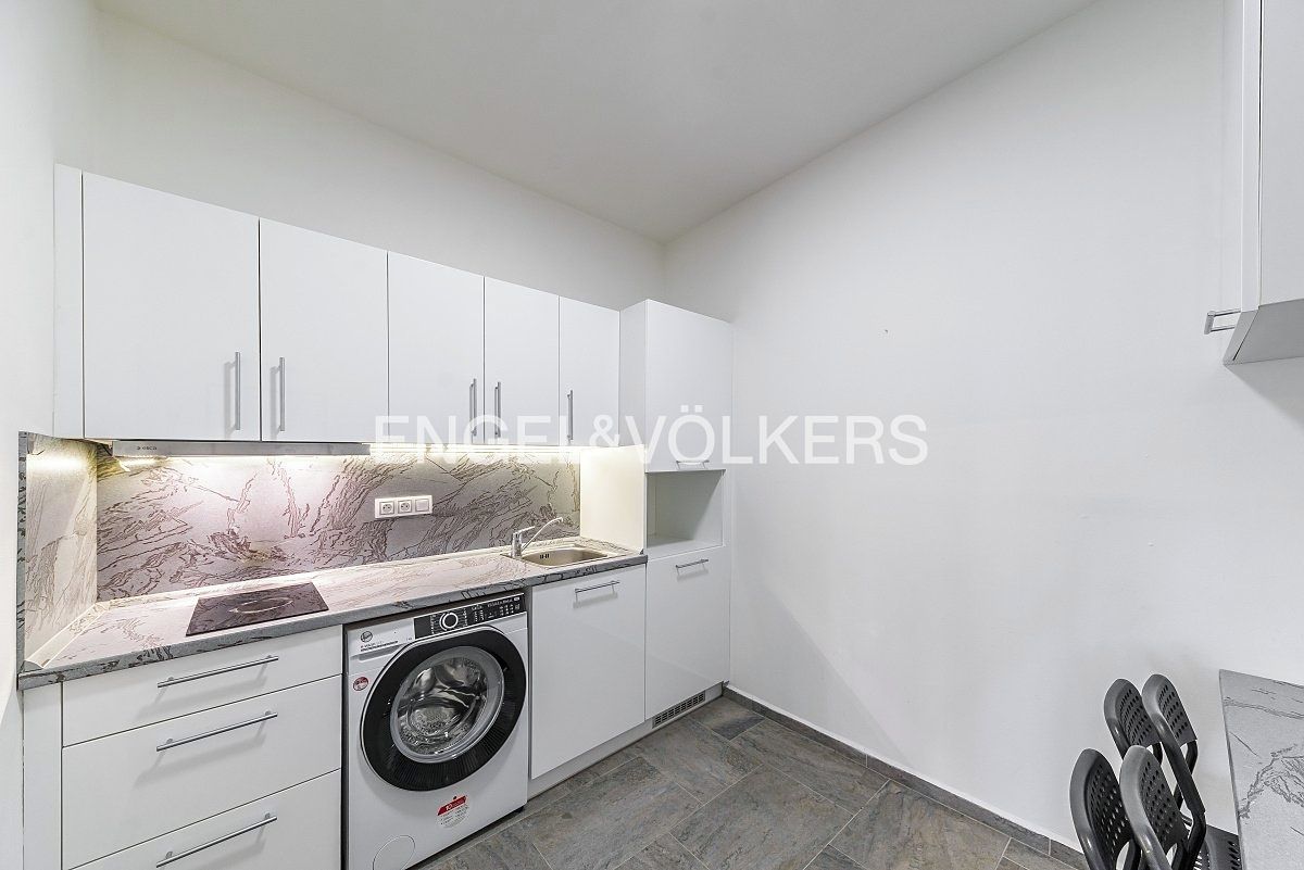Pronájem bytu 1+kk 27 m² – fotografie 4
