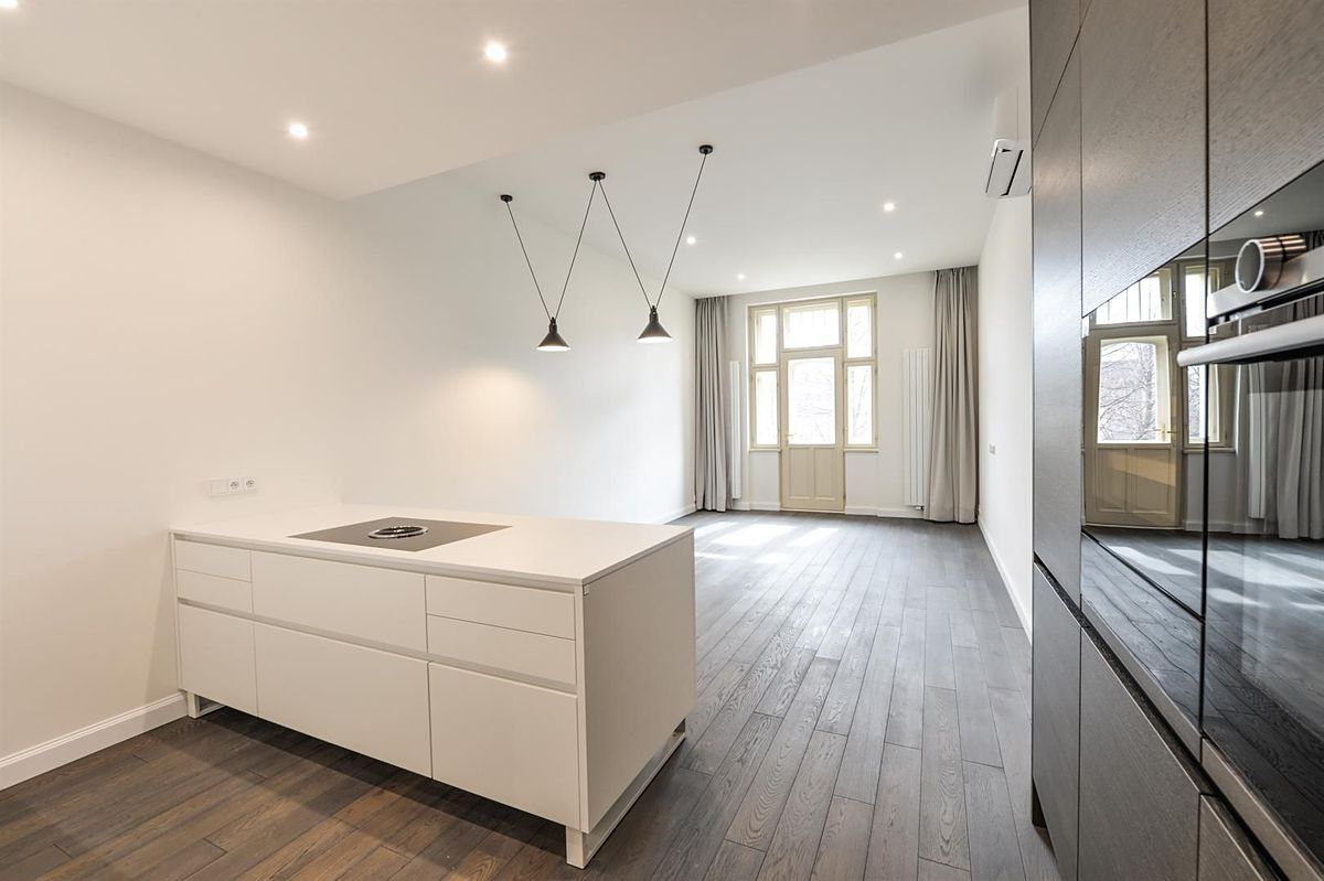 Pronájem bytu 3+kk 95 m² – fotografie 2