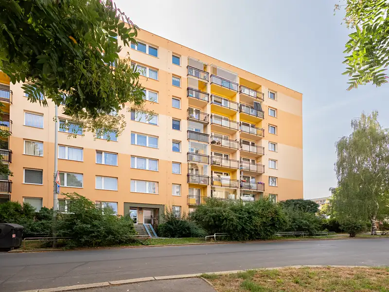Prodej bytu 4+1 86 m², Praha – náhled fotky 2