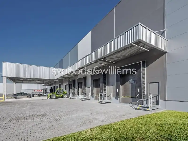 Pronájem výrobní haly, prostoru 11737 m², České Budějovice – náhled fotky 3