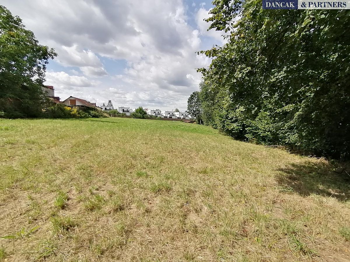Prodej stavebního pozemku 3094 m² – fotografie 4