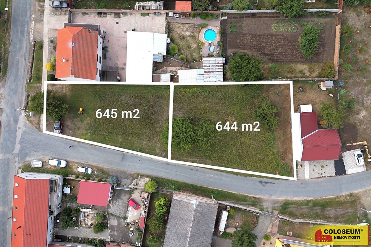 Prodej stavebního pozemku 1289 m² – fotografie 2