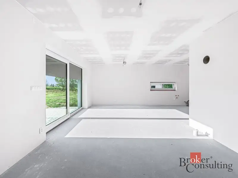 Prodej rodinného domu 137 m², pozemek 937 m², Kamenný Újezd – náhled fotky 3