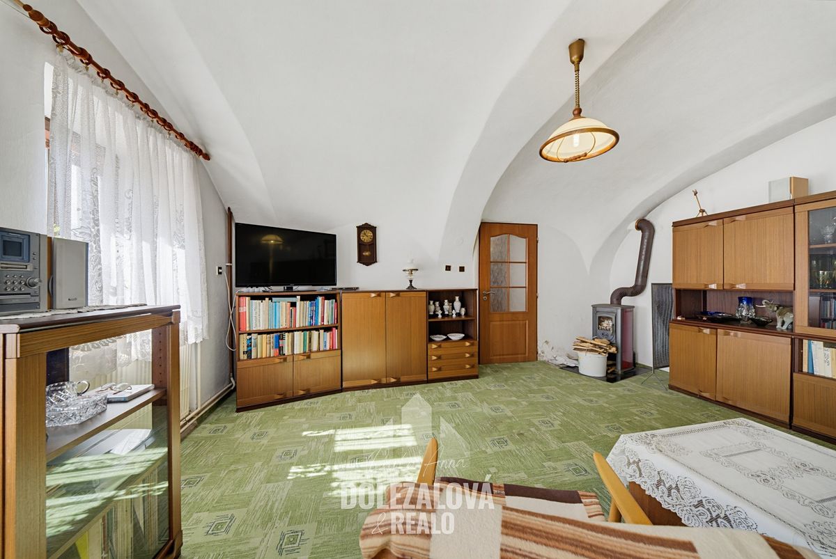 Prodej rodinného domu 131 m², pozemek 275 m² – fotografie 5