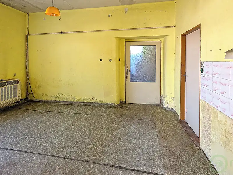 Prodej rodinného domu 138 m², pozemek 492 m², Holice – náhled fotky 3