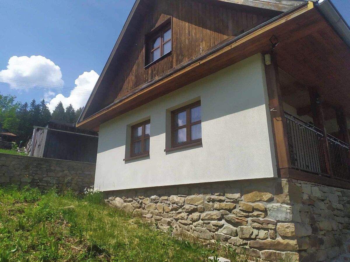 Prodej chalupy 278 m², pozemek 1039 m² – fotografie 2
