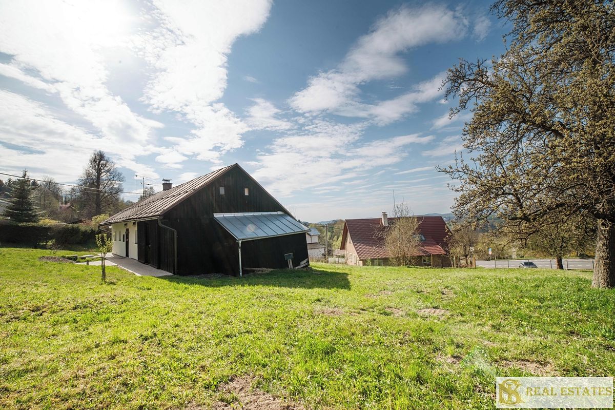 Prodej rodinného domu 123 m², pozemek 522 m² – fotografie 2
