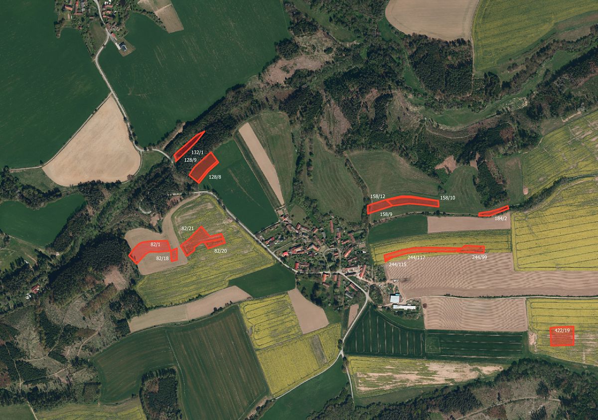 Prodej pole 91762 m²