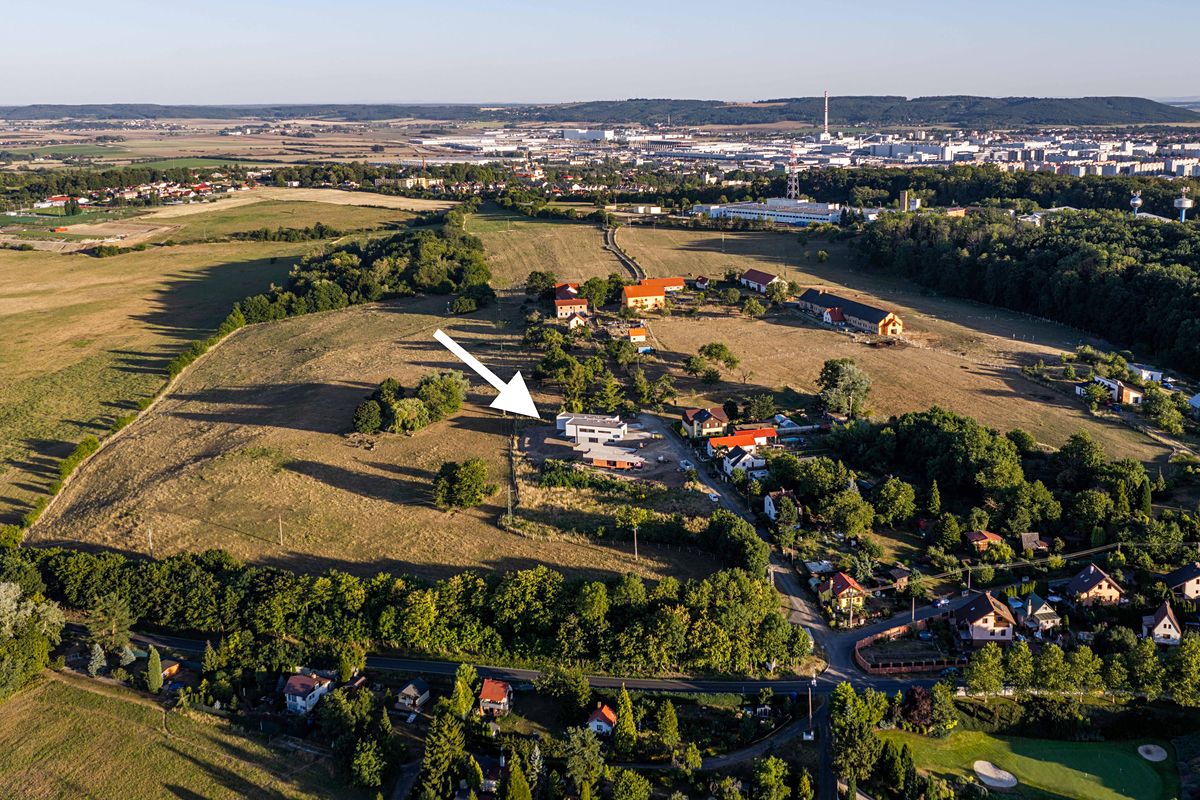 Prodej rodinného domu 175 m², pozemek 472 m² – fotografie 2
